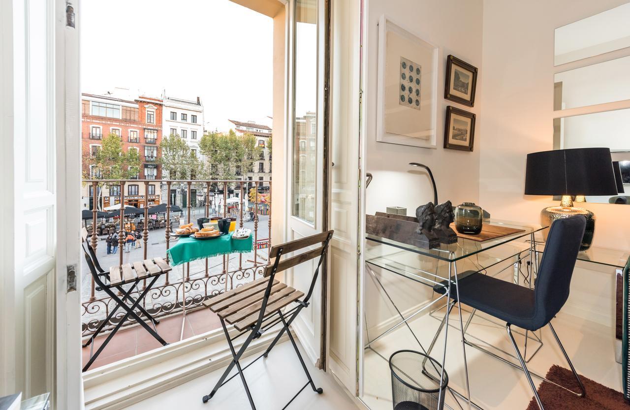 Apartamento Plaza Santa Ana Madrid Exterior foto