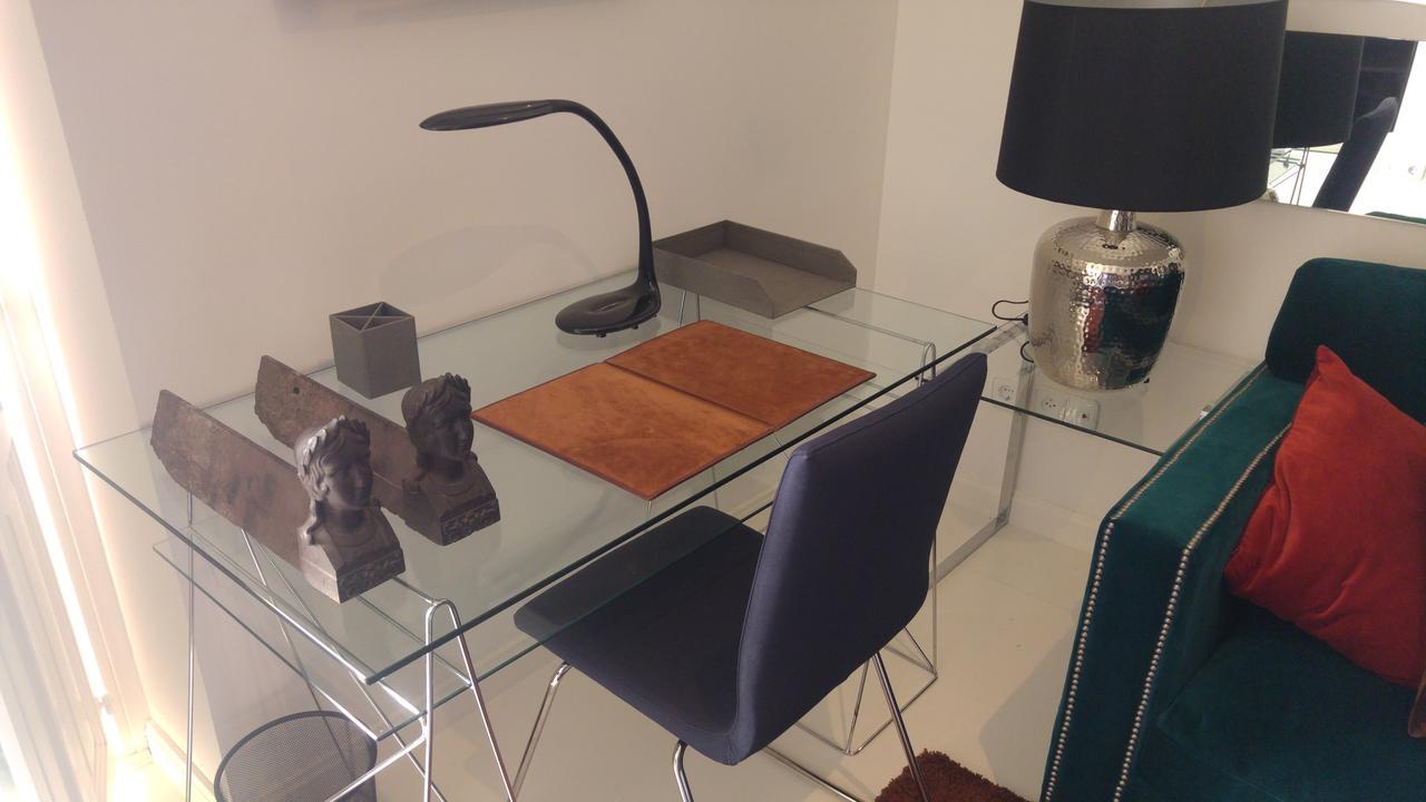 Apartamento Plaza Santa Ana Madrid Exterior foto