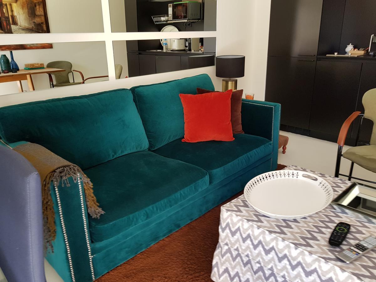 Apartamento Plaza Santa Ana Madrid Exterior foto